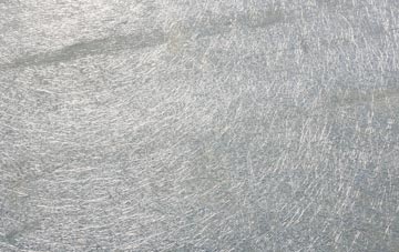 Luib laminate fibreglass or shingles?